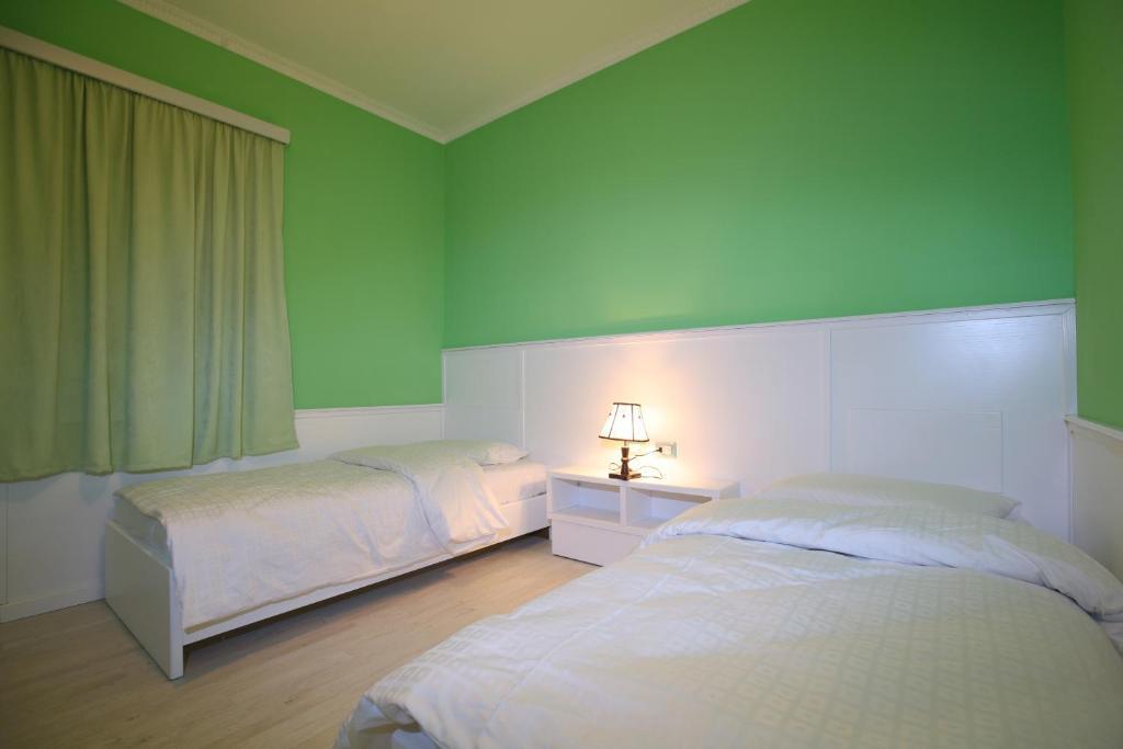 Hotel Kastria Tirana Exterior foto