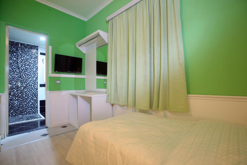 Hotel Kastria Tirana Exterior foto